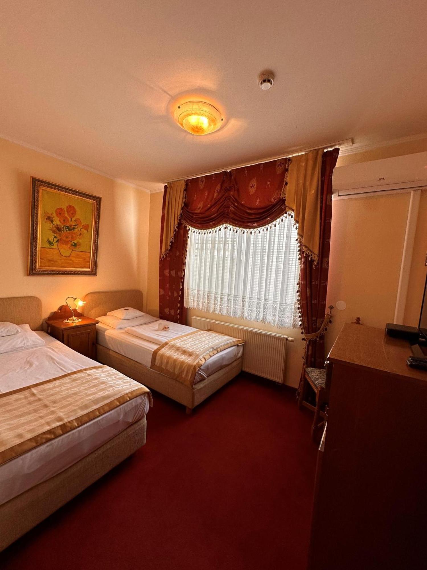 Hotel Grande Целие Екстериор снимка