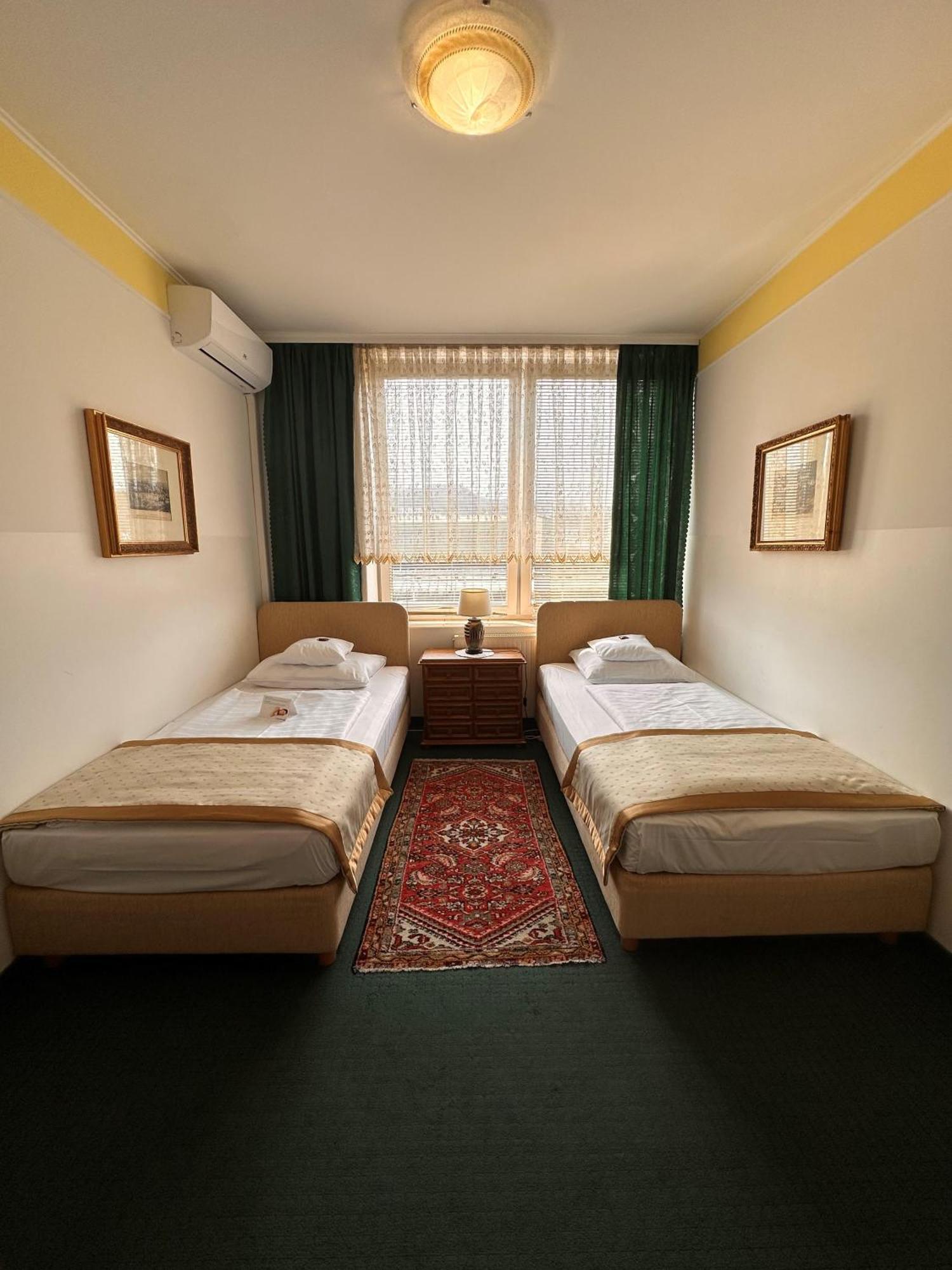 Hotel Grande Целие Екстериор снимка