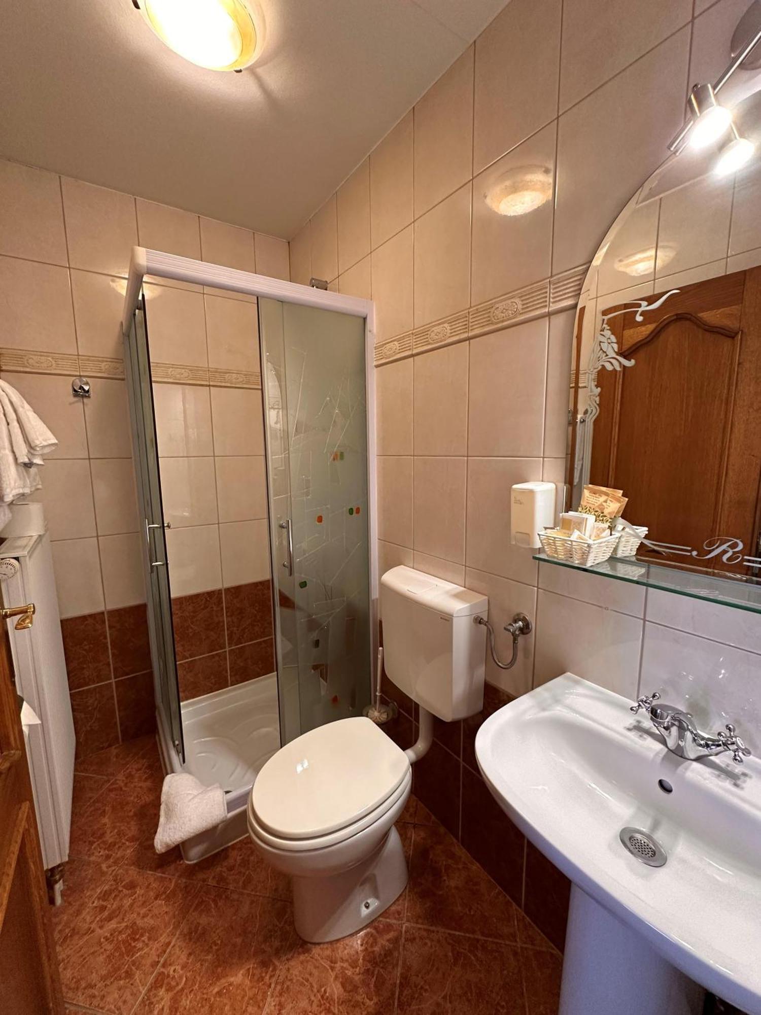 Hotel Grande Целие Екстериор снимка