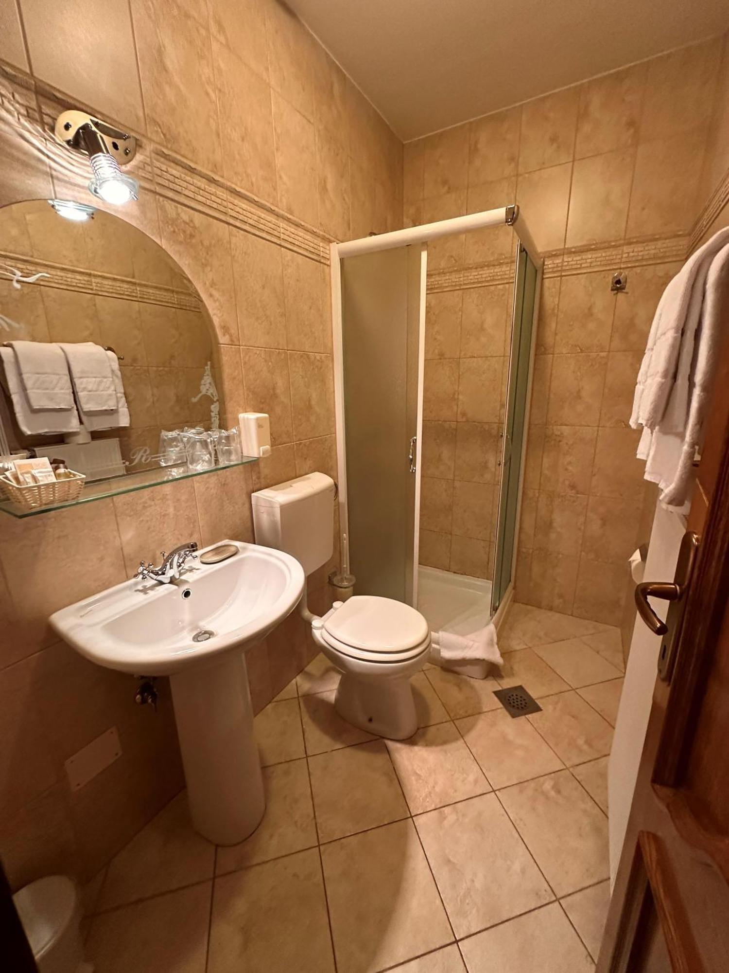 Hotel Grande Целие Екстериор снимка